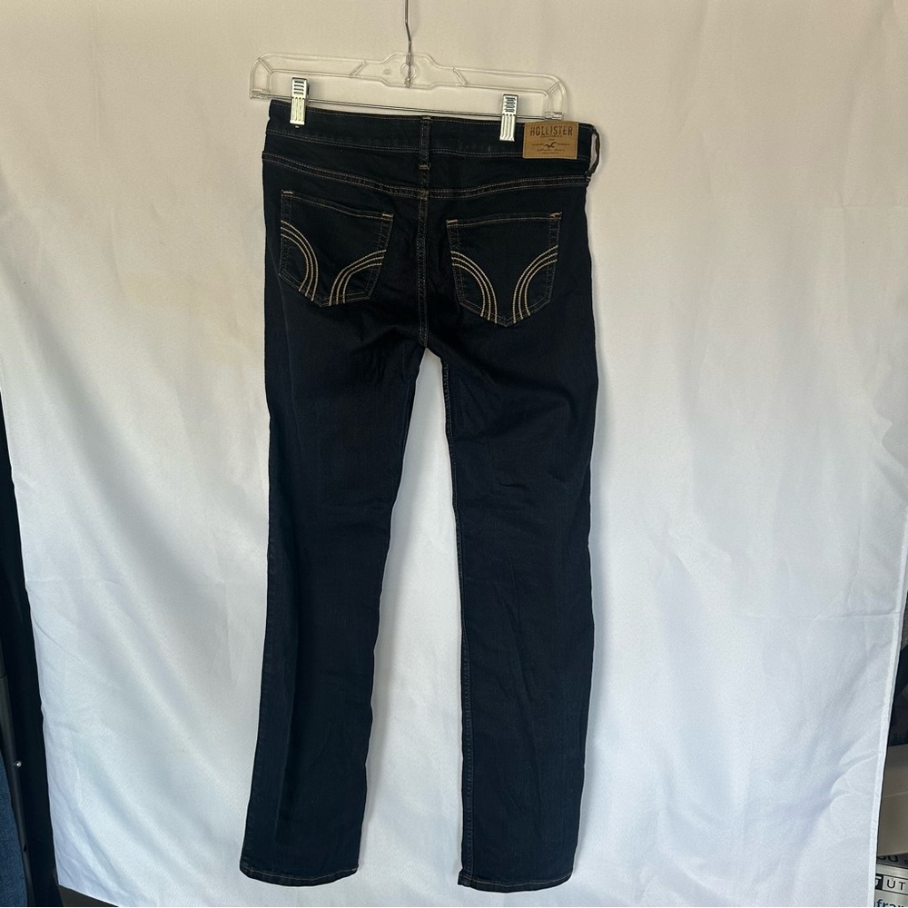 Hollister Women's Dark Blue Straight Leg Jeans